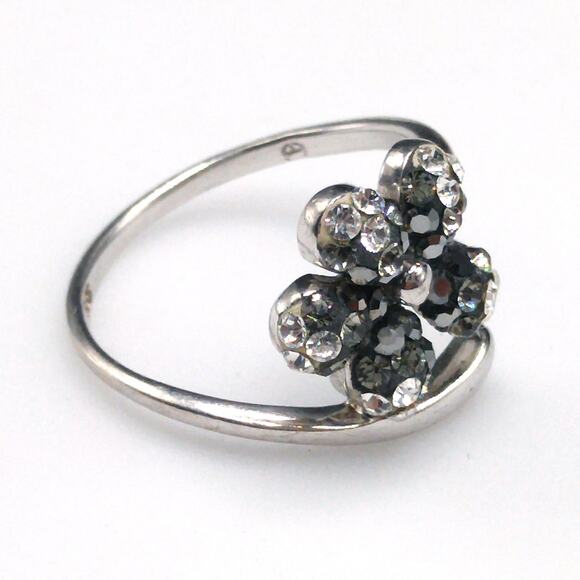 Sterling Silver Flower Ring with Rhinestones, Size 8.25 - Picture 4 of 10